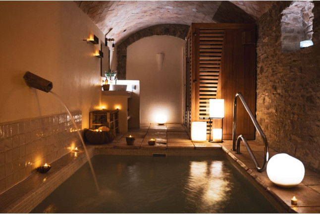 ESCAPADA ROMÀNTICA A GIRONA